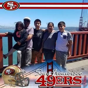 Meet your Posher, Idania